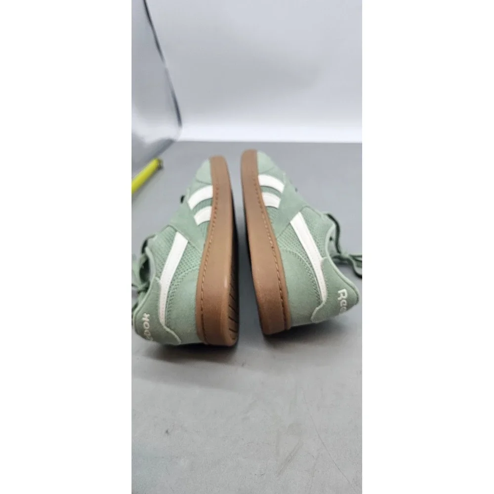 Reebok Club C Revenge Sage Green Suede Gum Sole Sneakers Womens 7.5 FFC0092429